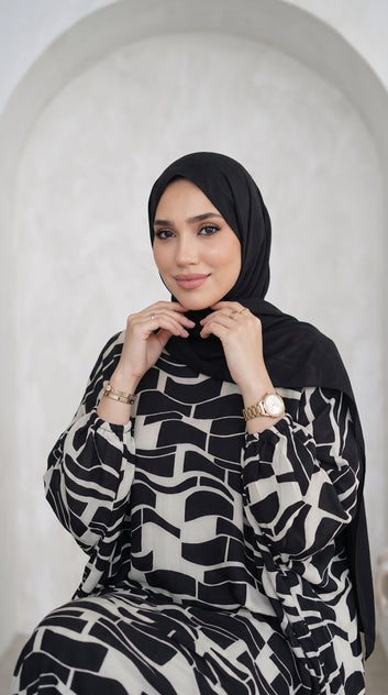 Breeze Lawn Abaya