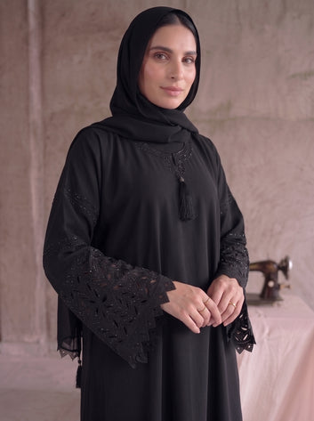 Nida Cutwork Abaya